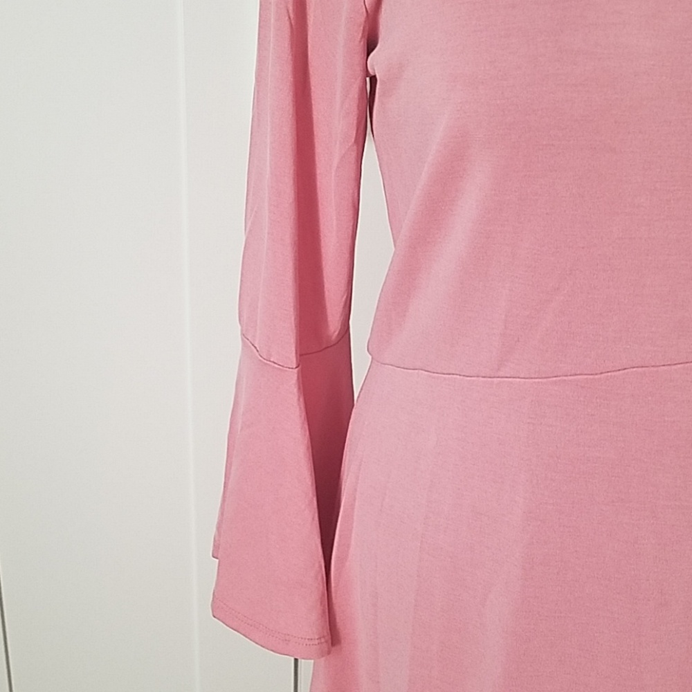 Dress - Picture 6 of 6